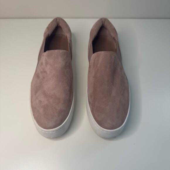 VINCE Womens Warren Suede Platform Casual Slip on Sneakers Hydrangea Size 6.5M - Picture 2 of 7